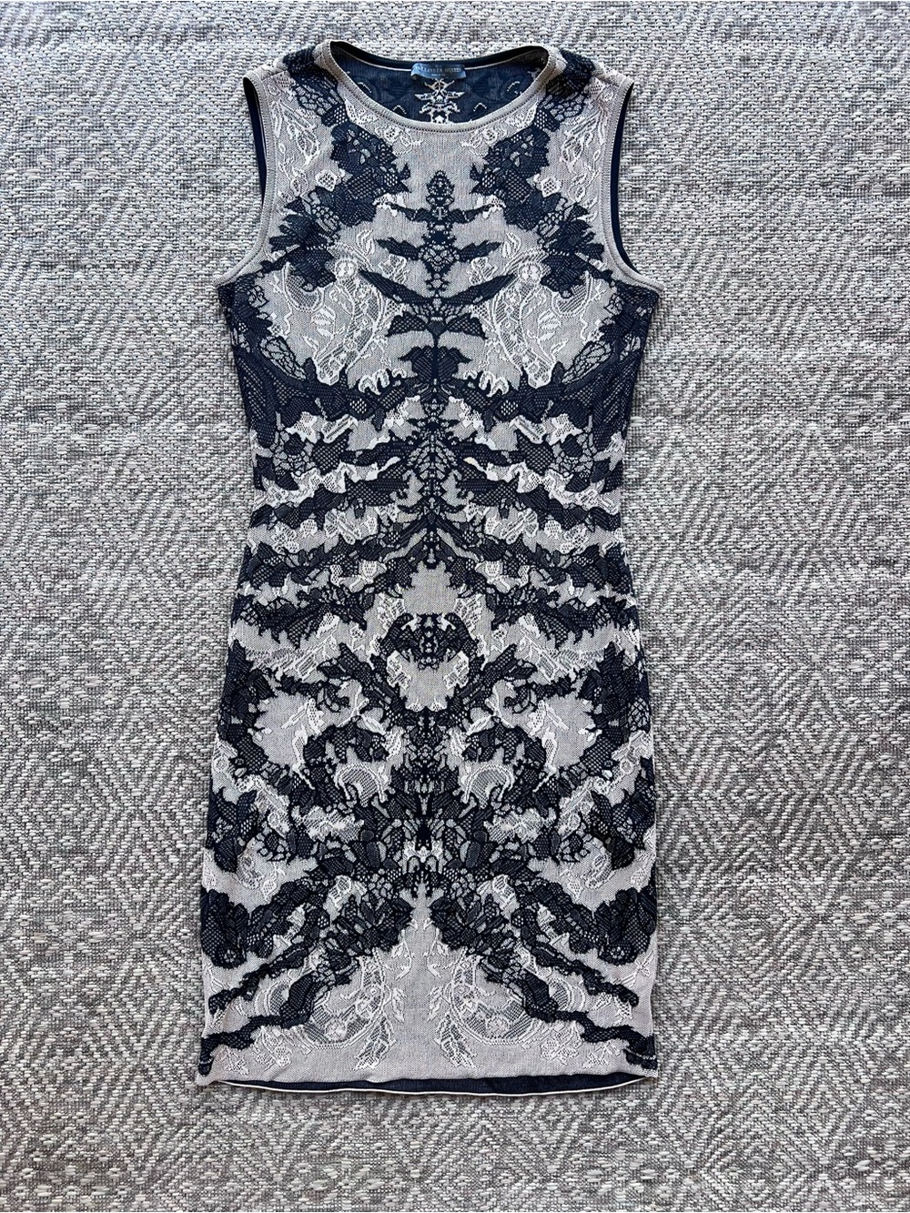 Alexander McQueen Lace Sheath Dress Medium Black Nude Sleeveless Cocktail